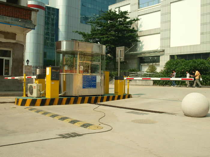 福建廈門(mén)醫藥公司停車(chē)場(chǎng)系統