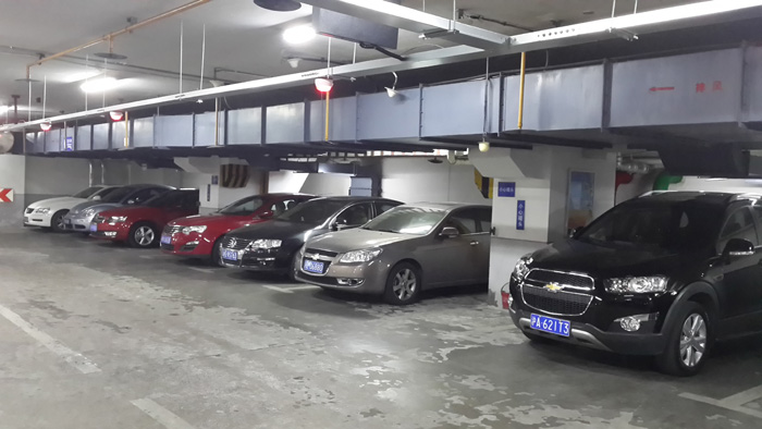 車(chē)牌識別車(chē)位引導系統現場(chǎng)安裝圖